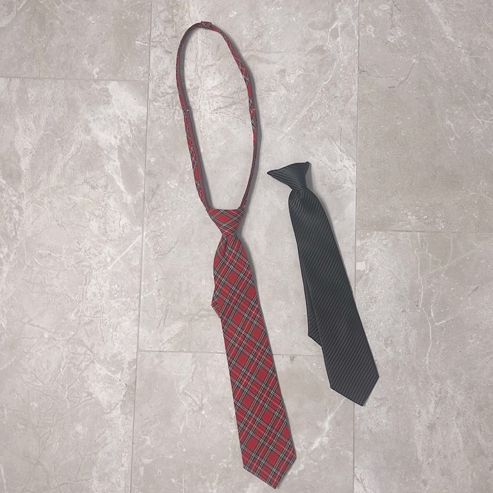 Kids tie bundle perfect for pre-school events & parties, classic looks, like new